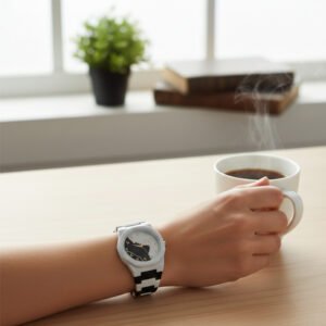 aur-watch-black-&-white