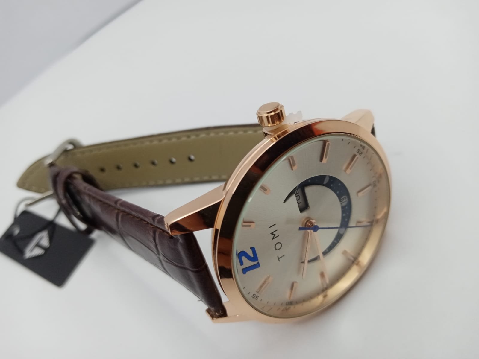 WhatsApp Image 2025-11-19 at 4.06.33 PM tomi-t-020