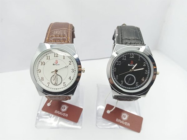 5 classic-Mens-dress-watch-pair-benzerbraver