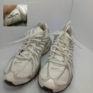 nike-womens-white-silver-running-sneakers