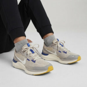 nike-womens-gray-blue-running-sneakers